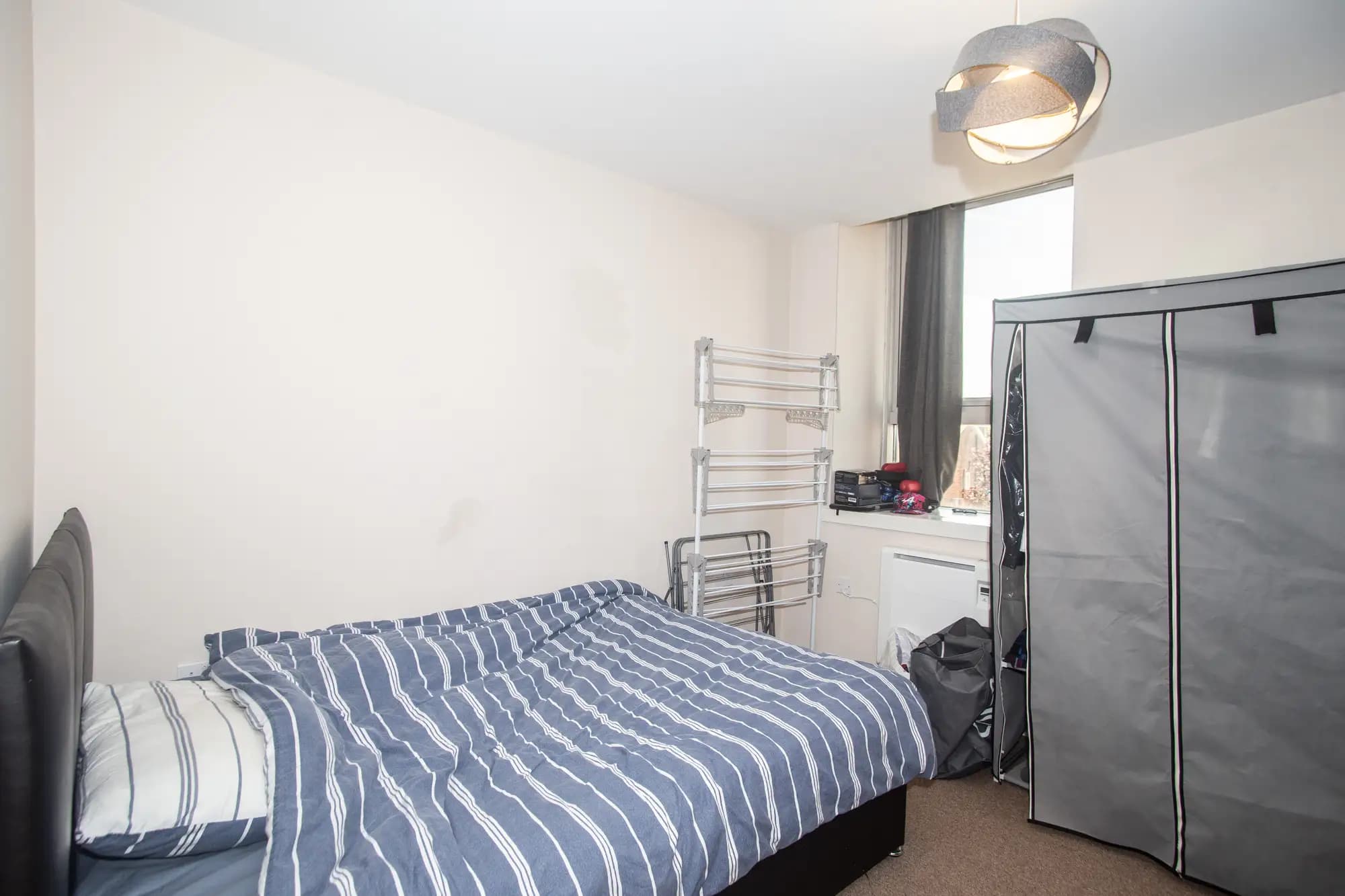 property photo 10 of 16