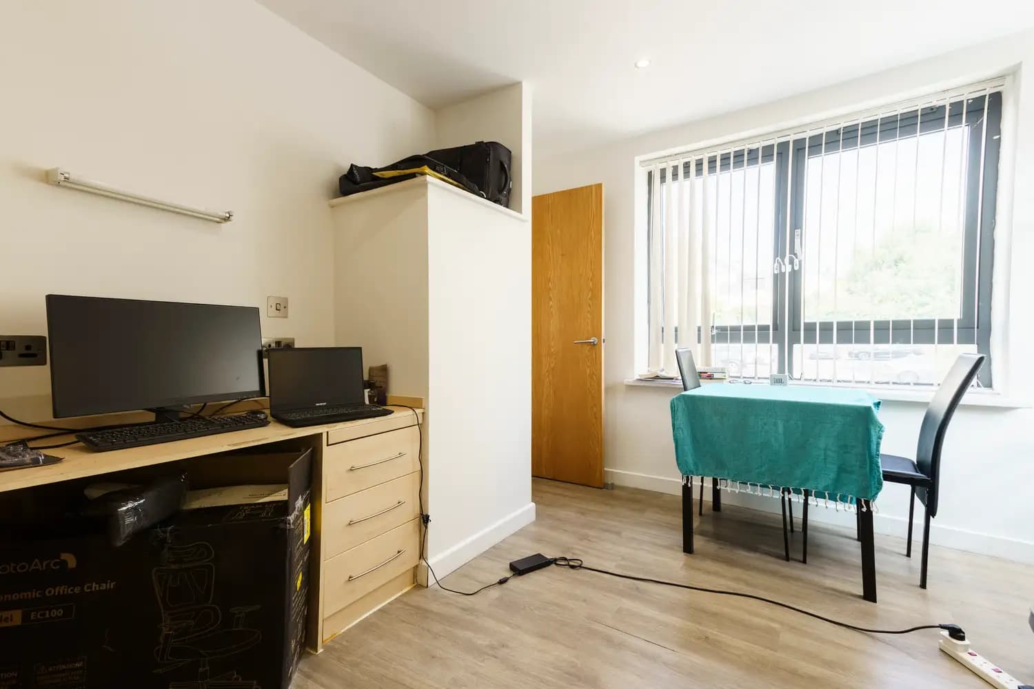 property photo 5 of 13