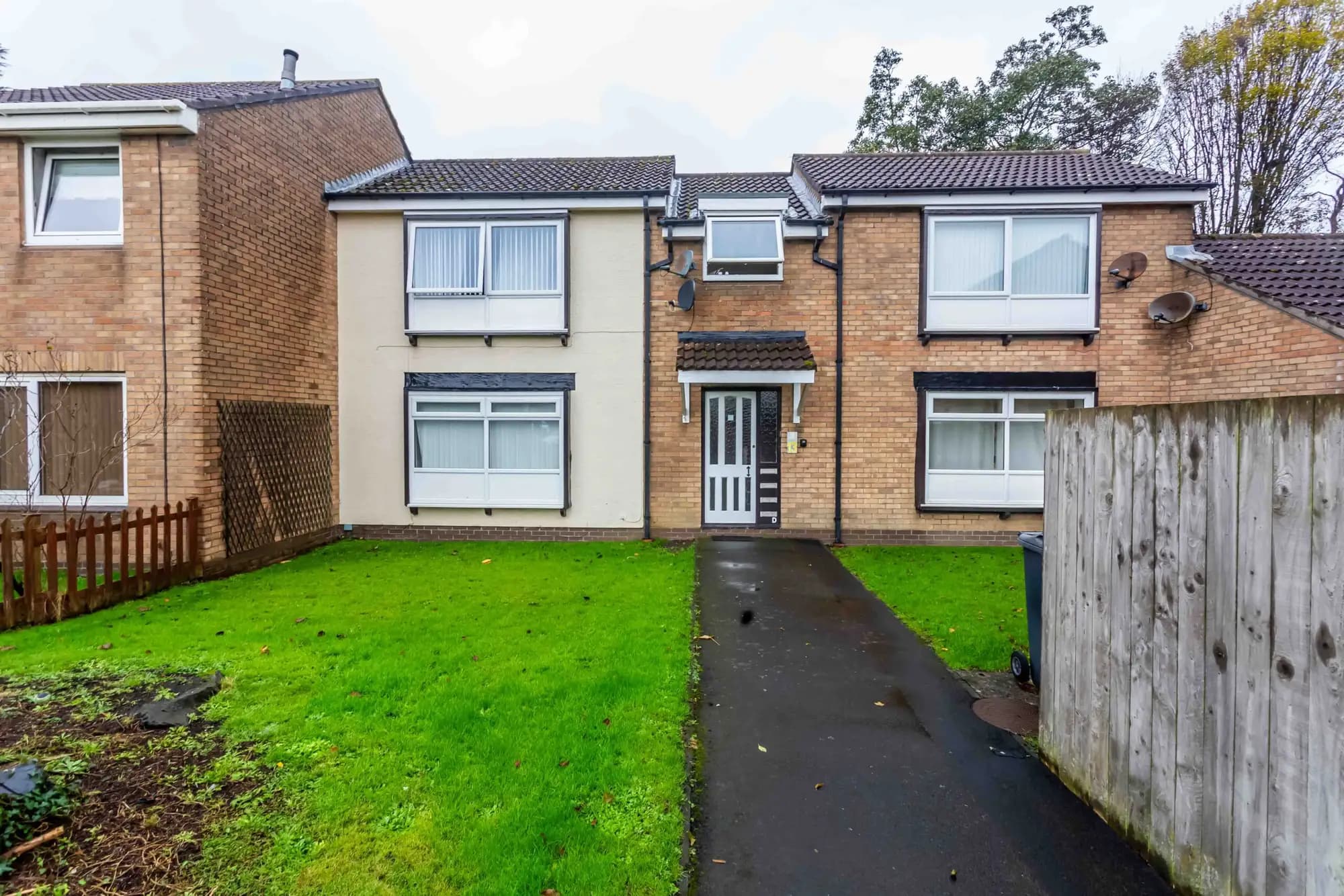 property photo 16 of 17