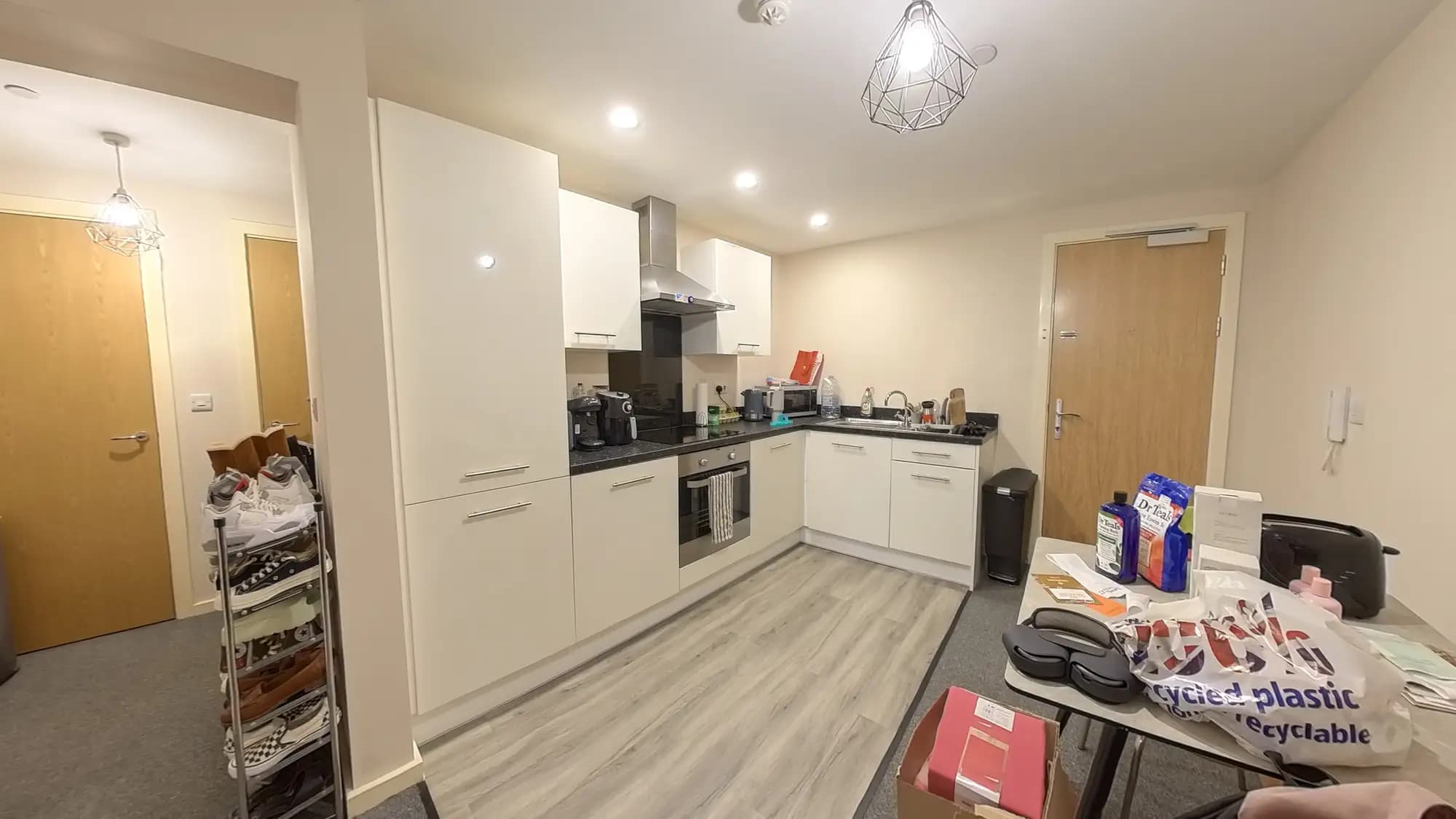 property photo 5 of 16