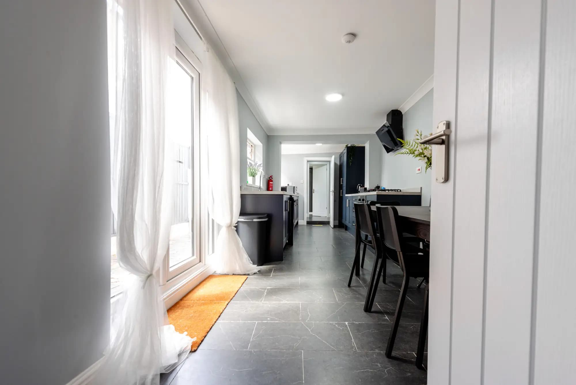 property photo 13 of 43