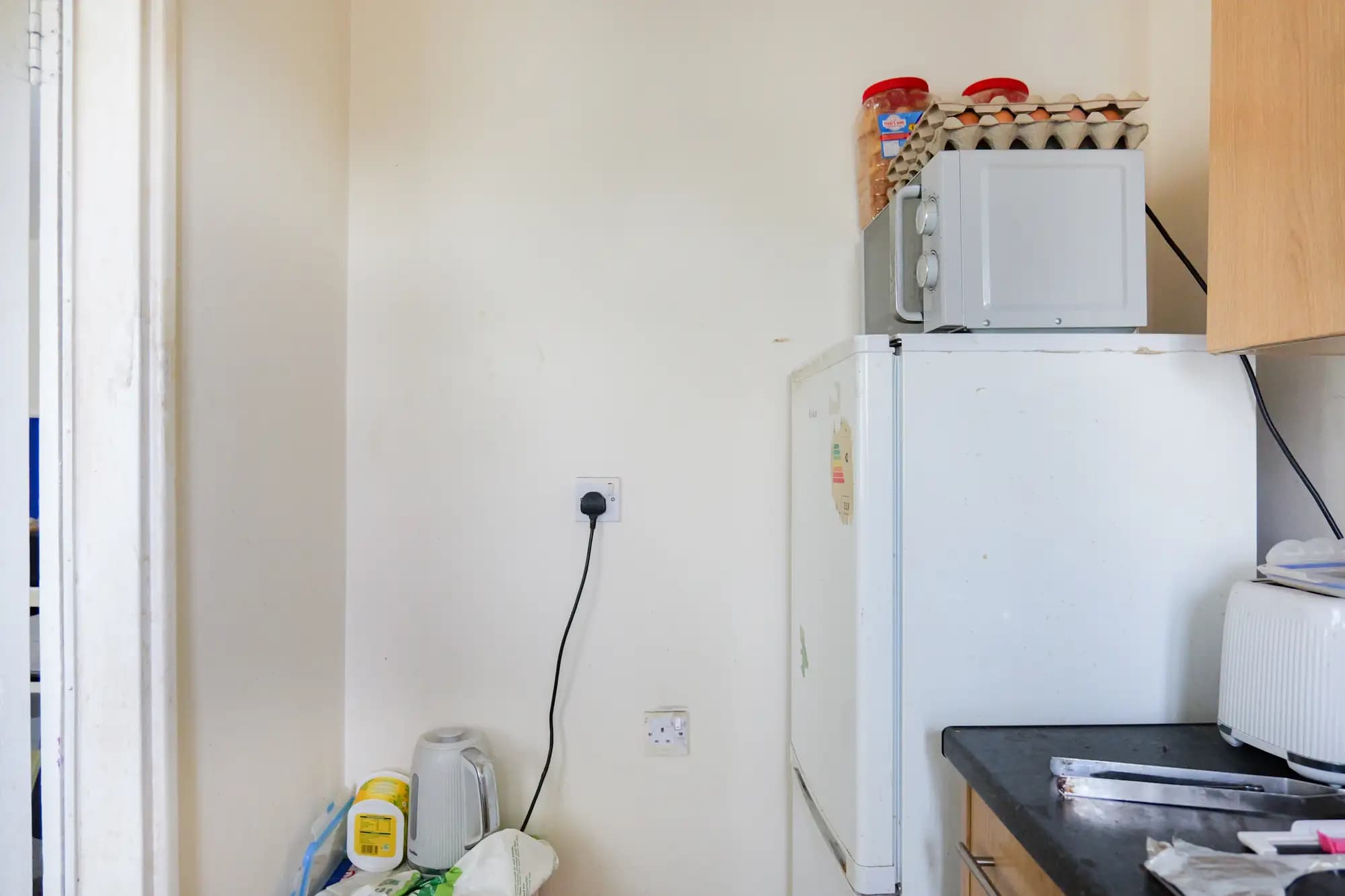 property photo 7 of 20