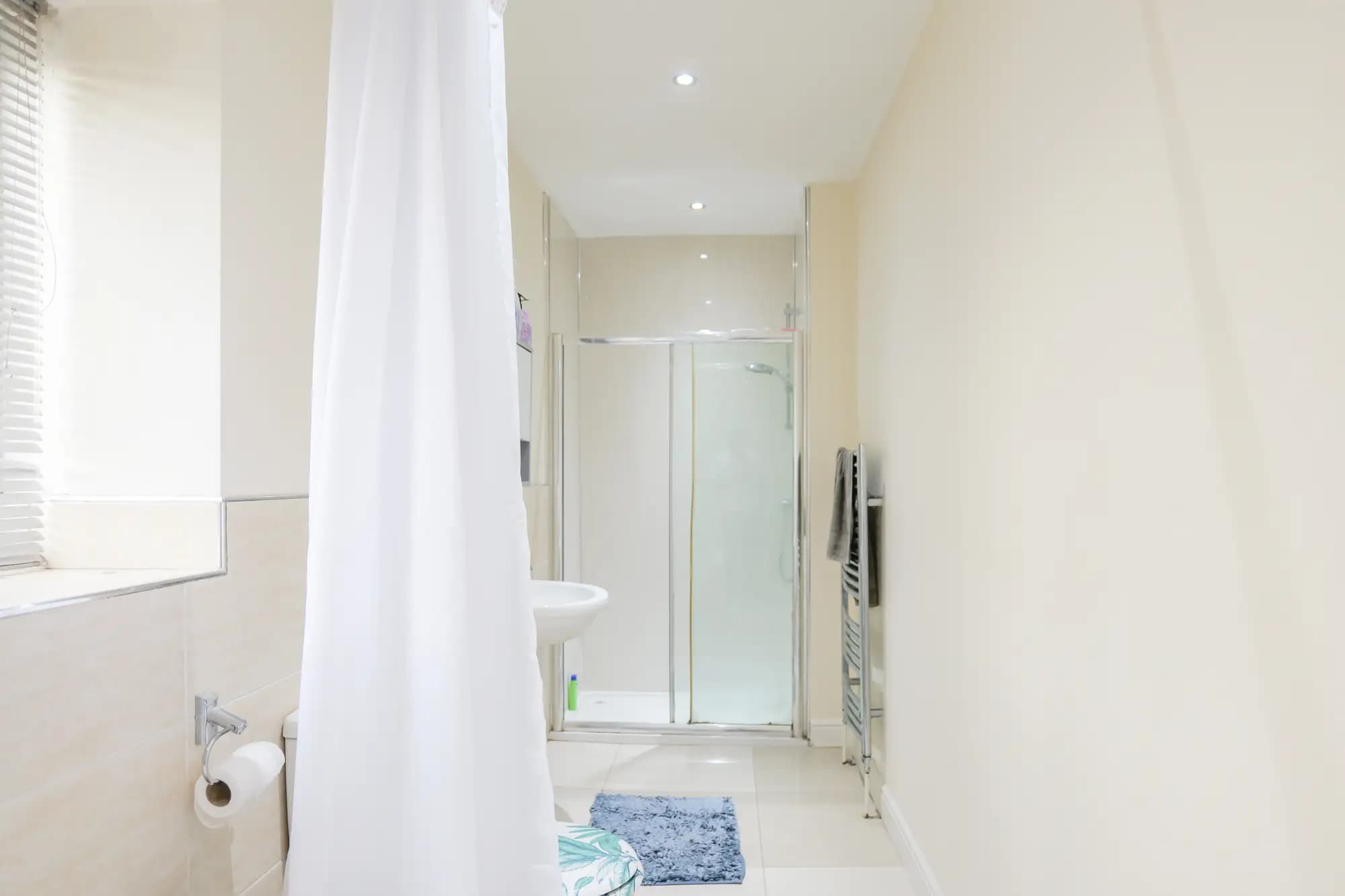 property photo 10 of 37