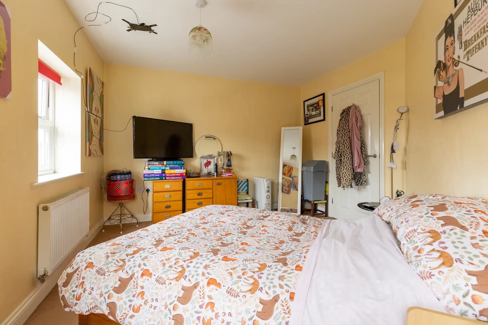 property photo 9 of 11
