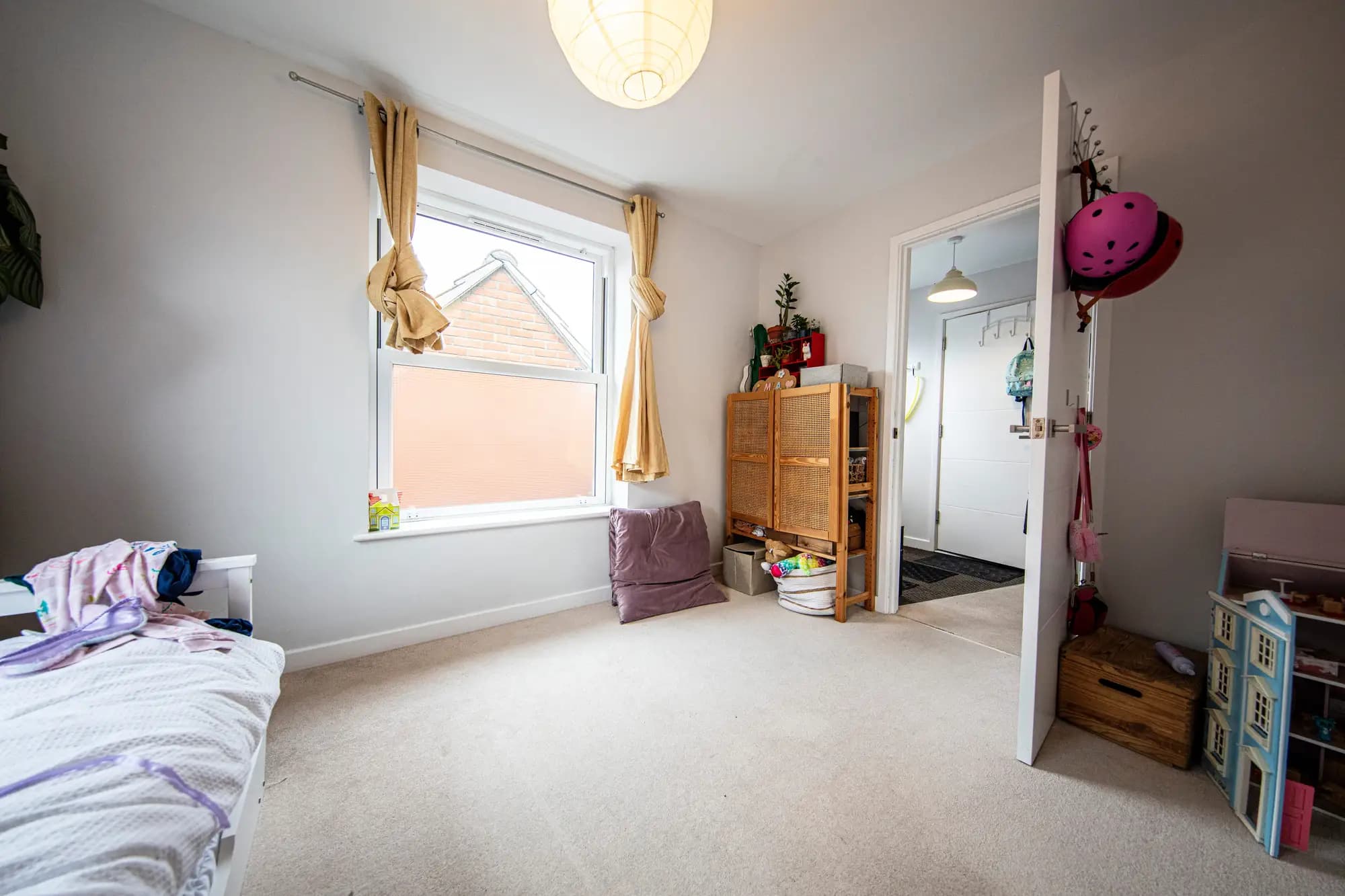 property photo 14 of 16