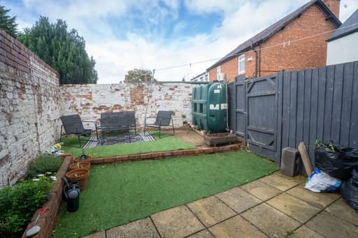 property photo 18 of 18