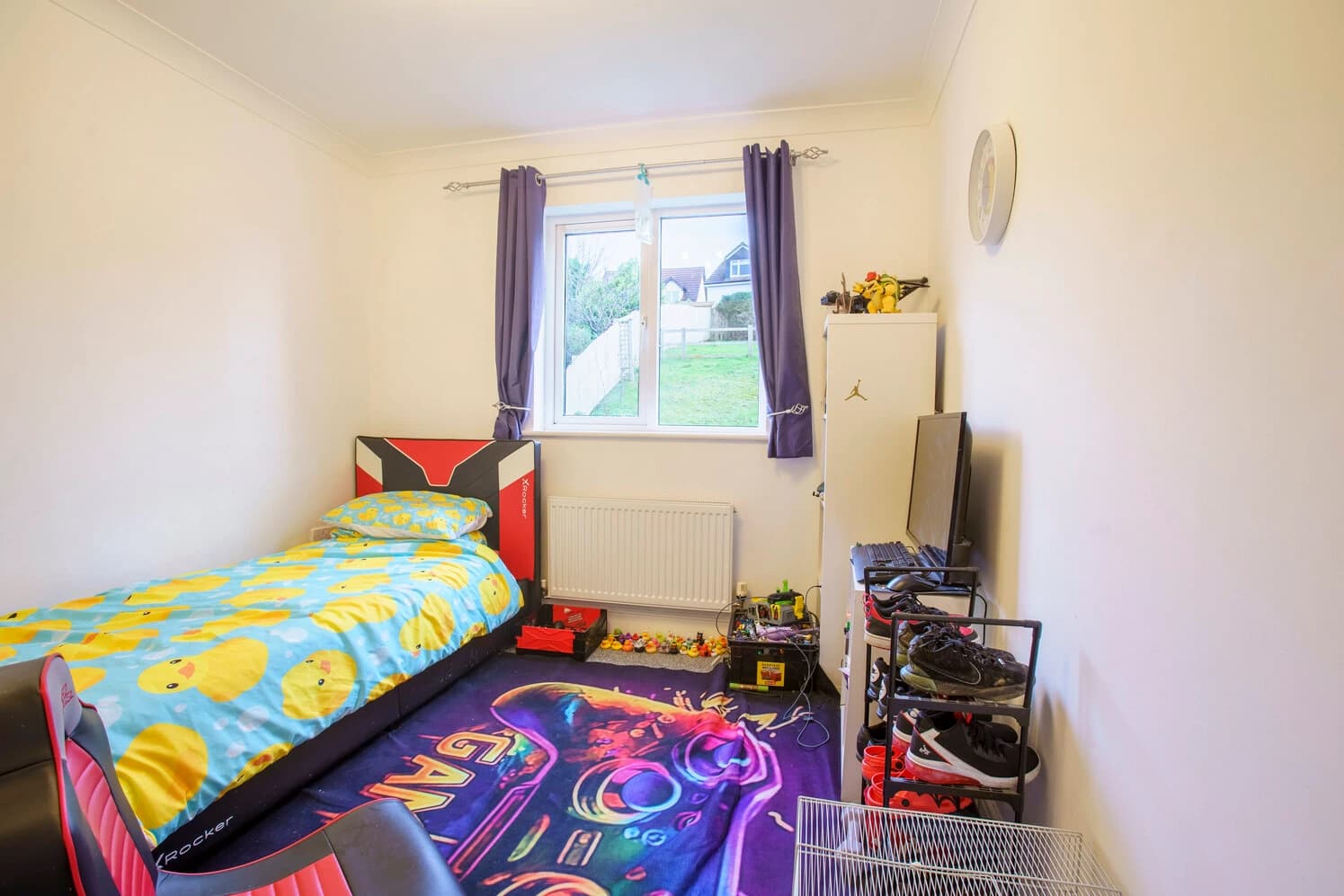 property photo 12 of 16