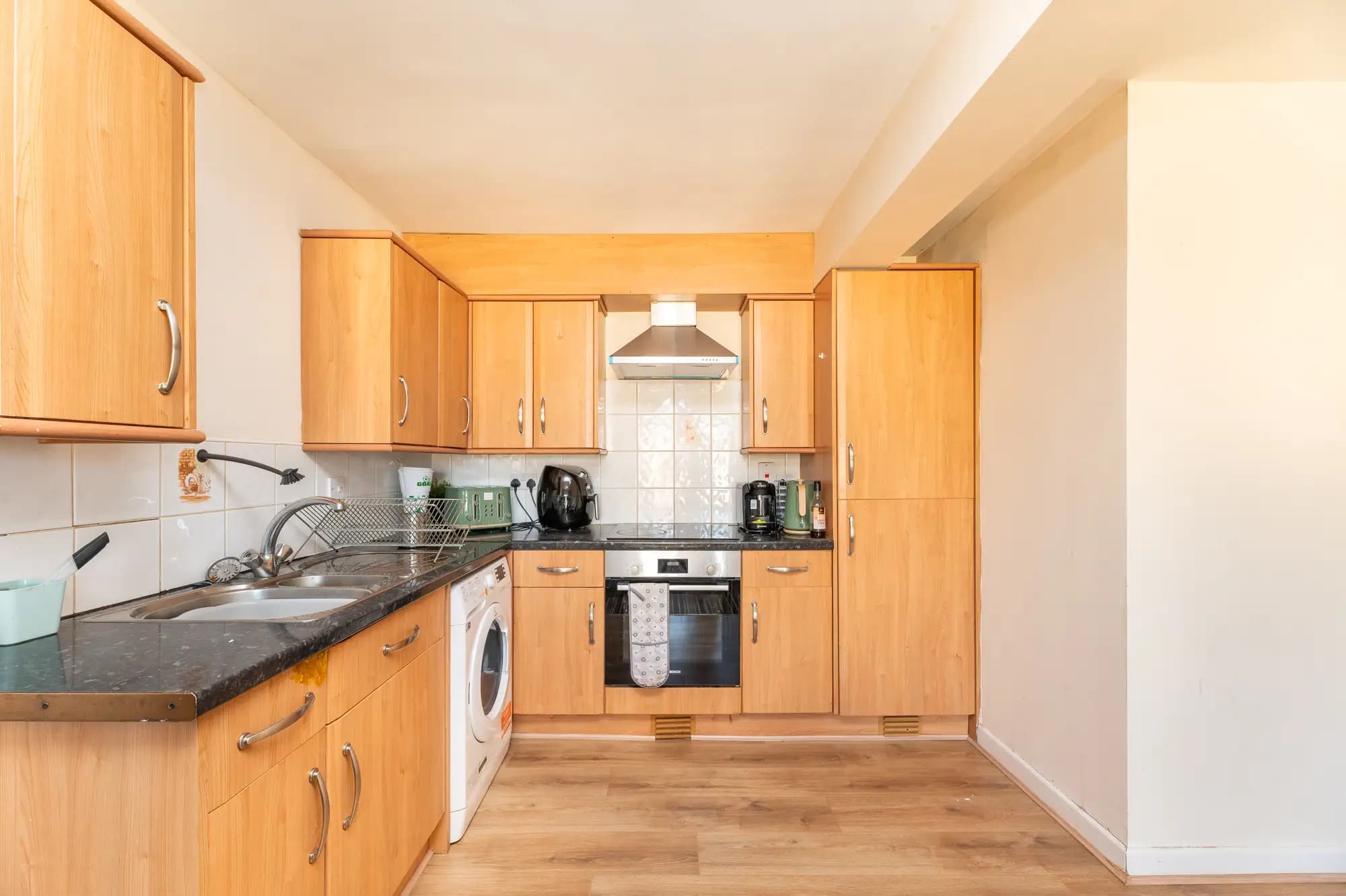 property photo 7 of 28