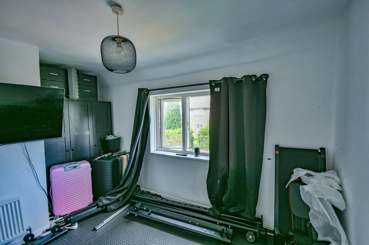 property photo 16 of 22