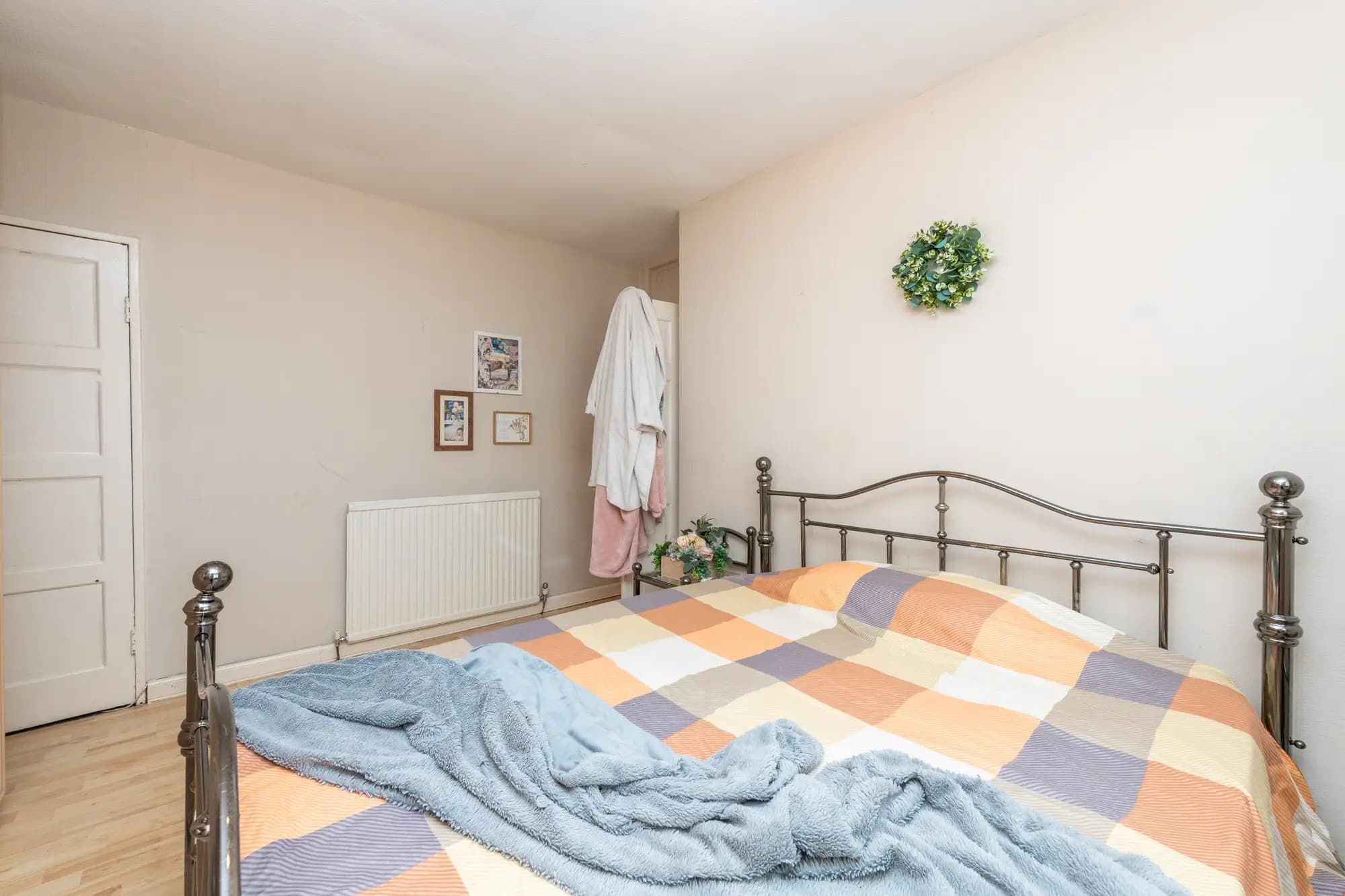 property photo 21 of 38