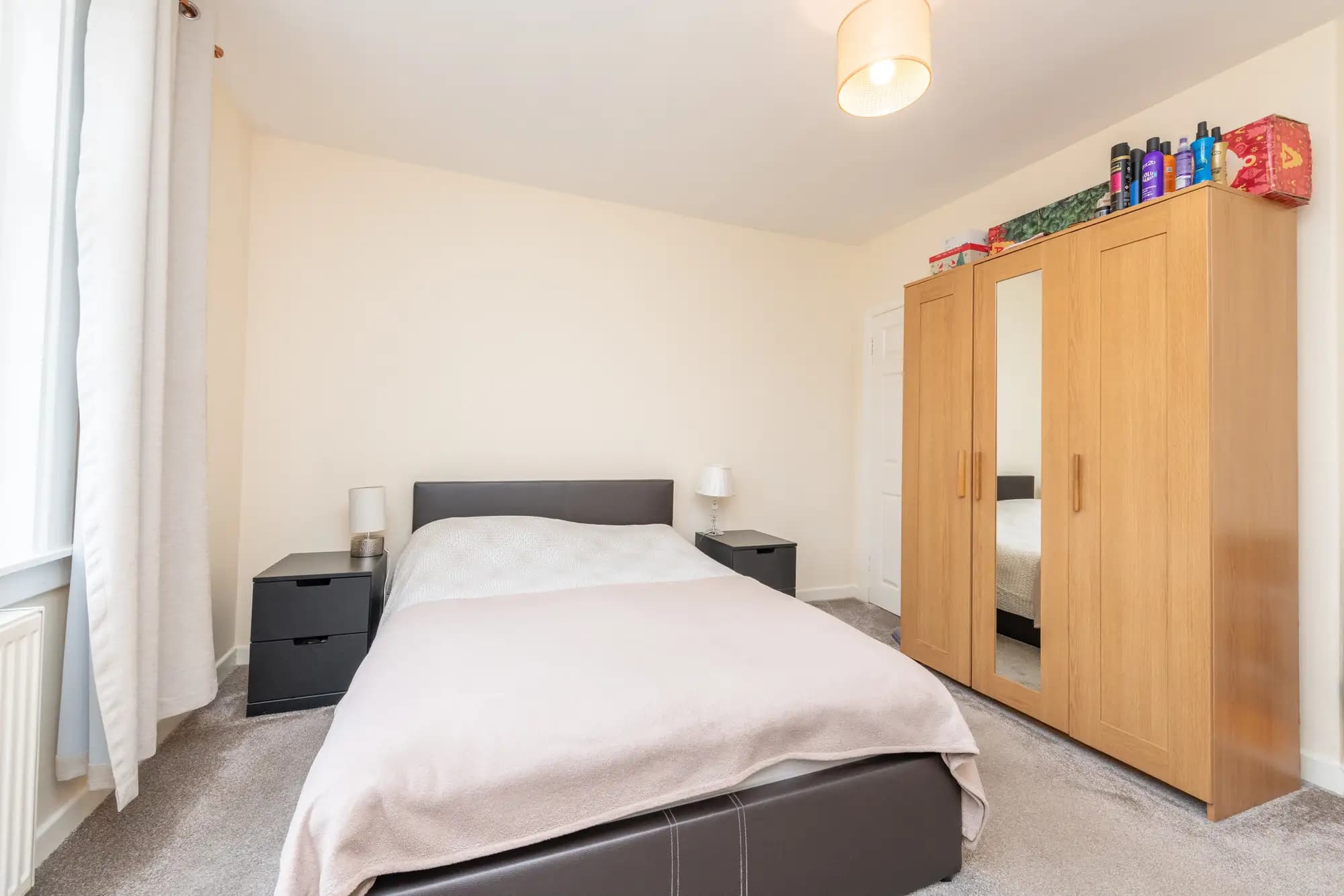 property photo 14 of 28