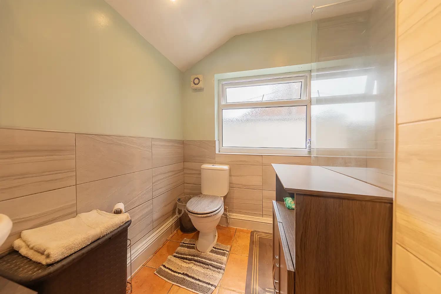 property photo 11 of 31