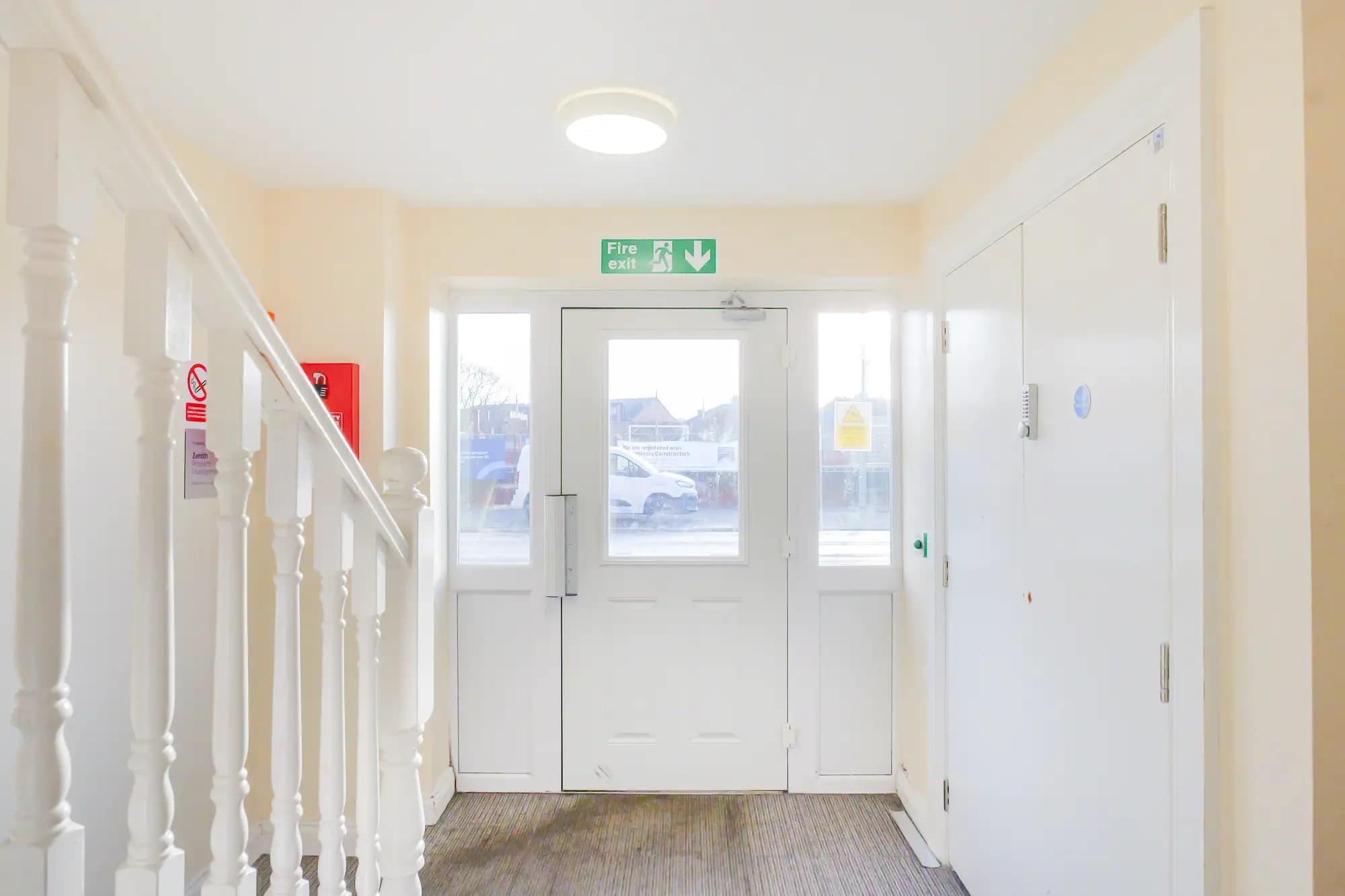 property photo 22 of 28