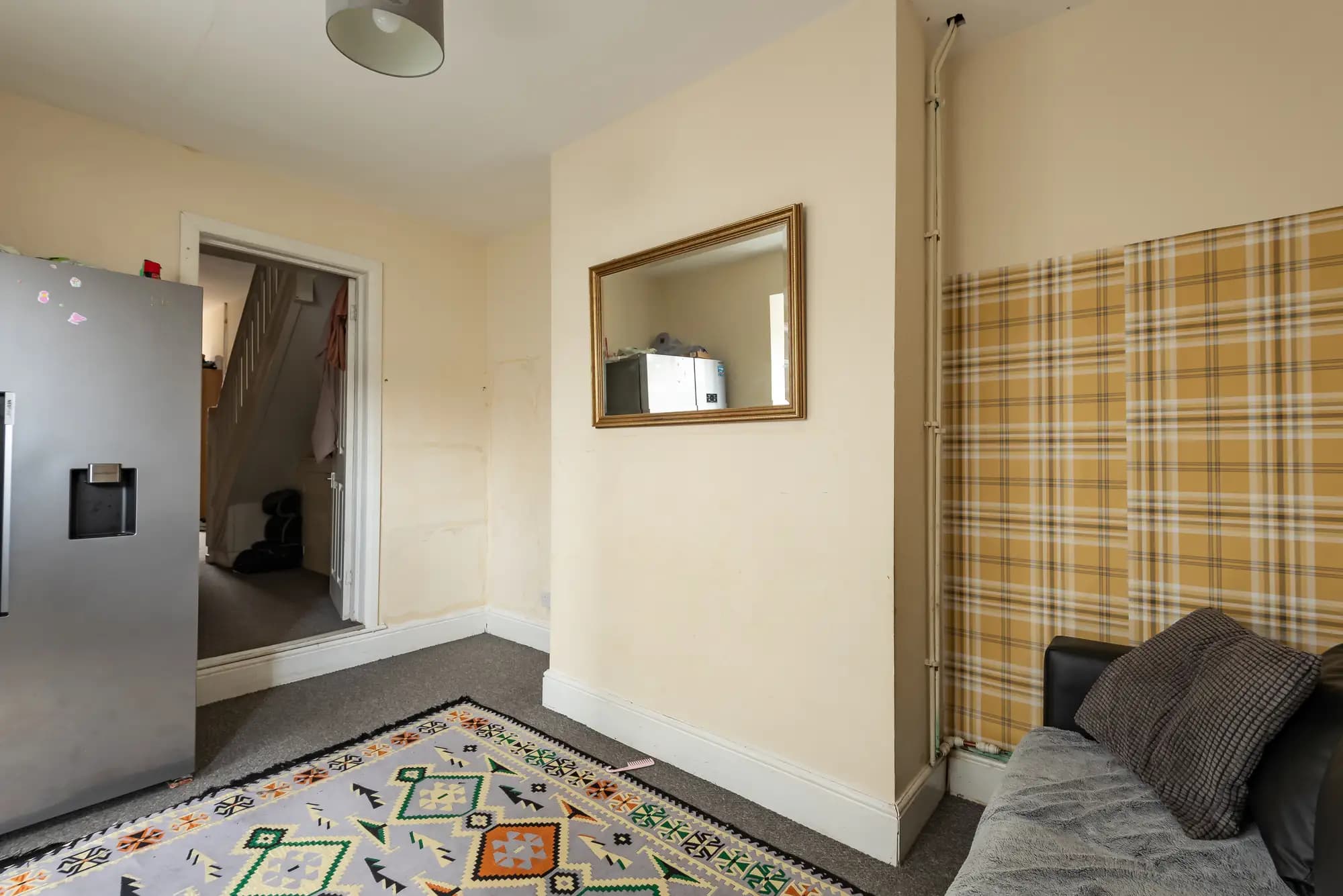 property photo 18 of 25