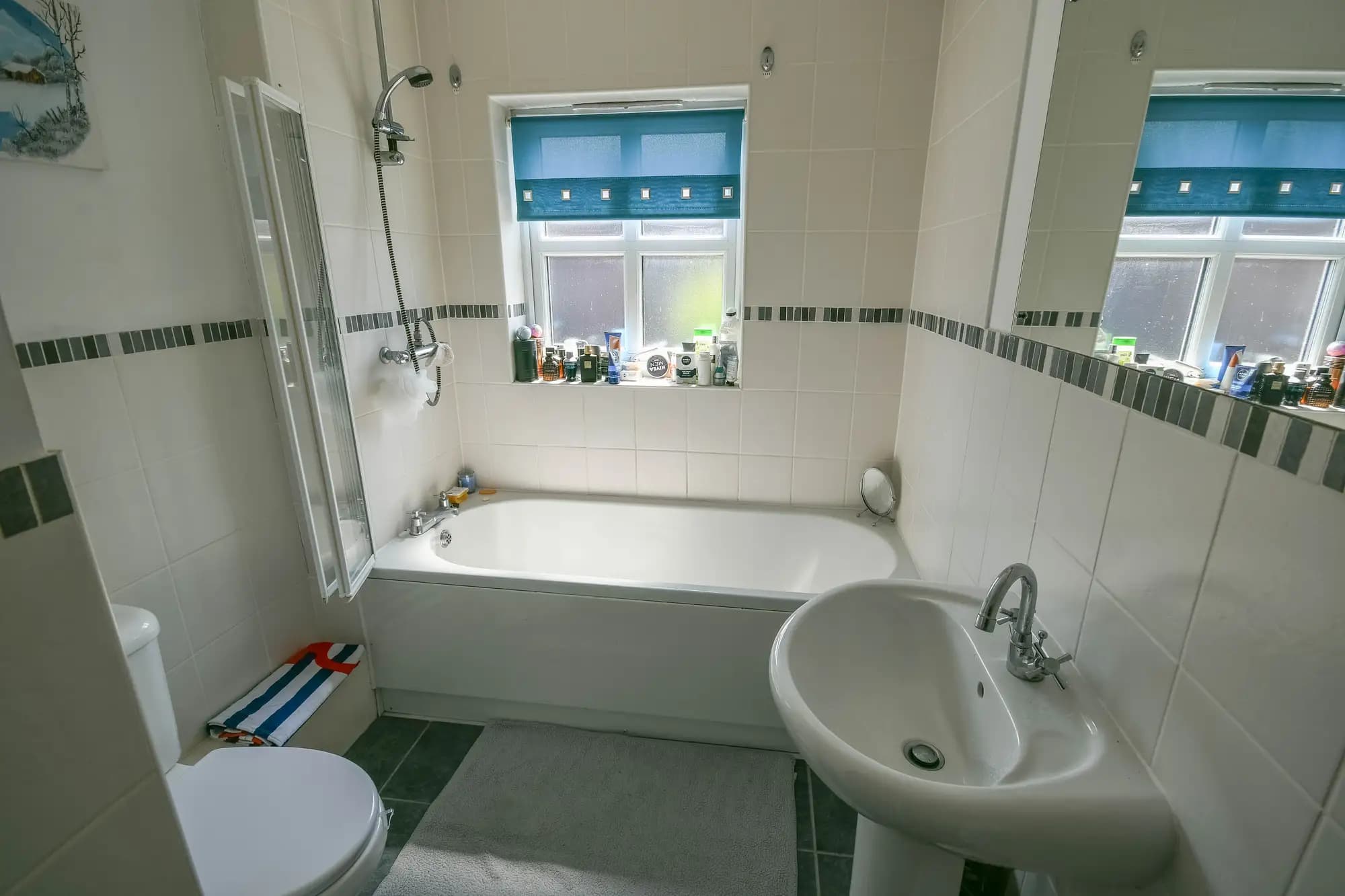 property photo 6 of 13