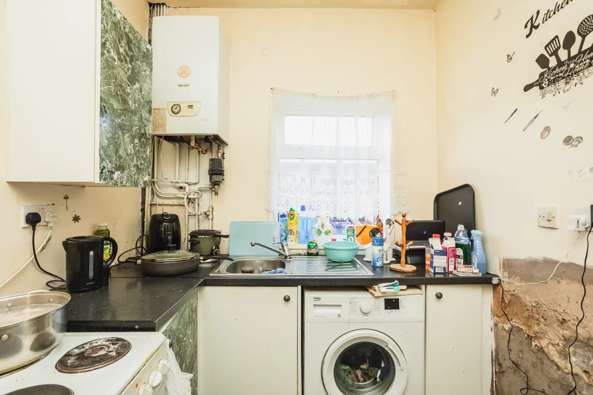 property photo 7 of 34