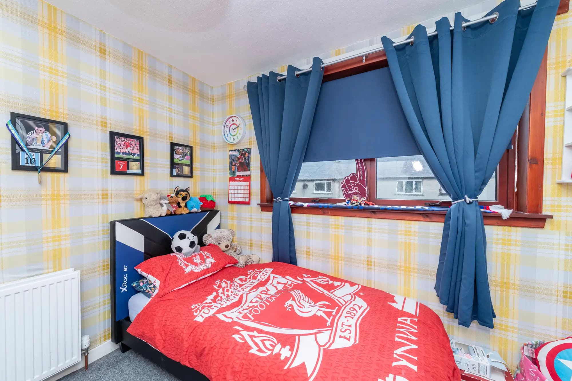 property photo 23 of 36